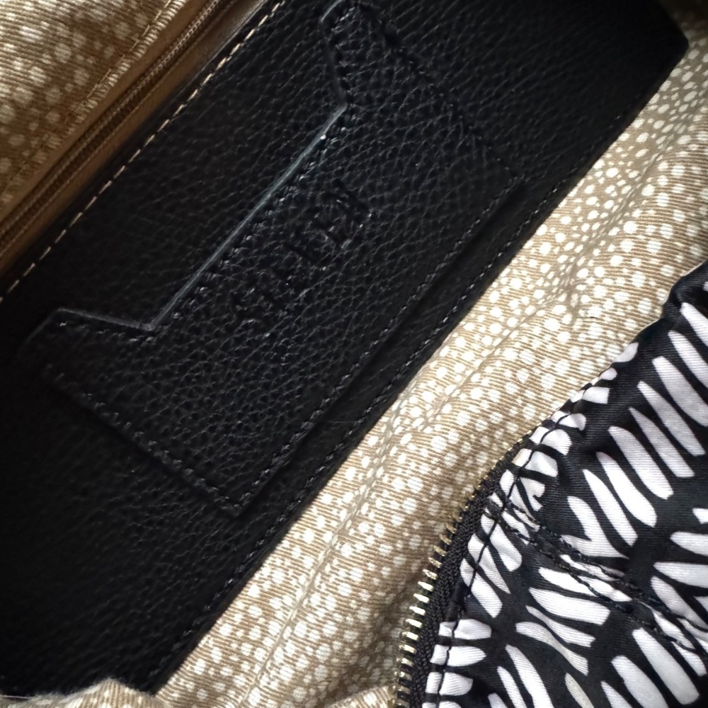 Steven Brand Black & White Herringbone Boho Tote Bag - Picture 9 of 9